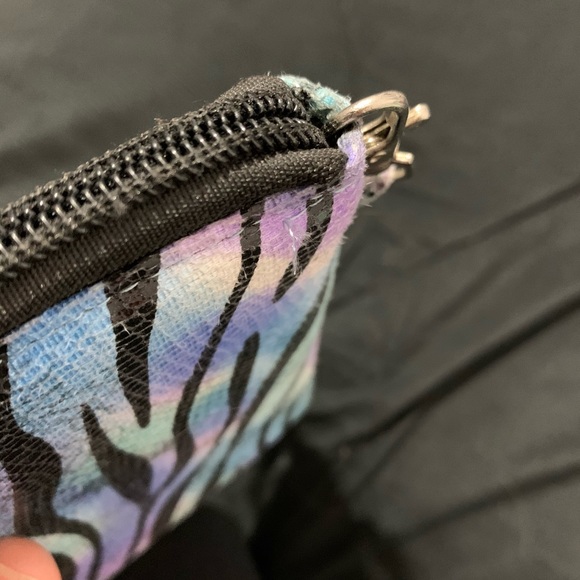 Colorful Wallet with Wristlet strap - Picture 4 of 6